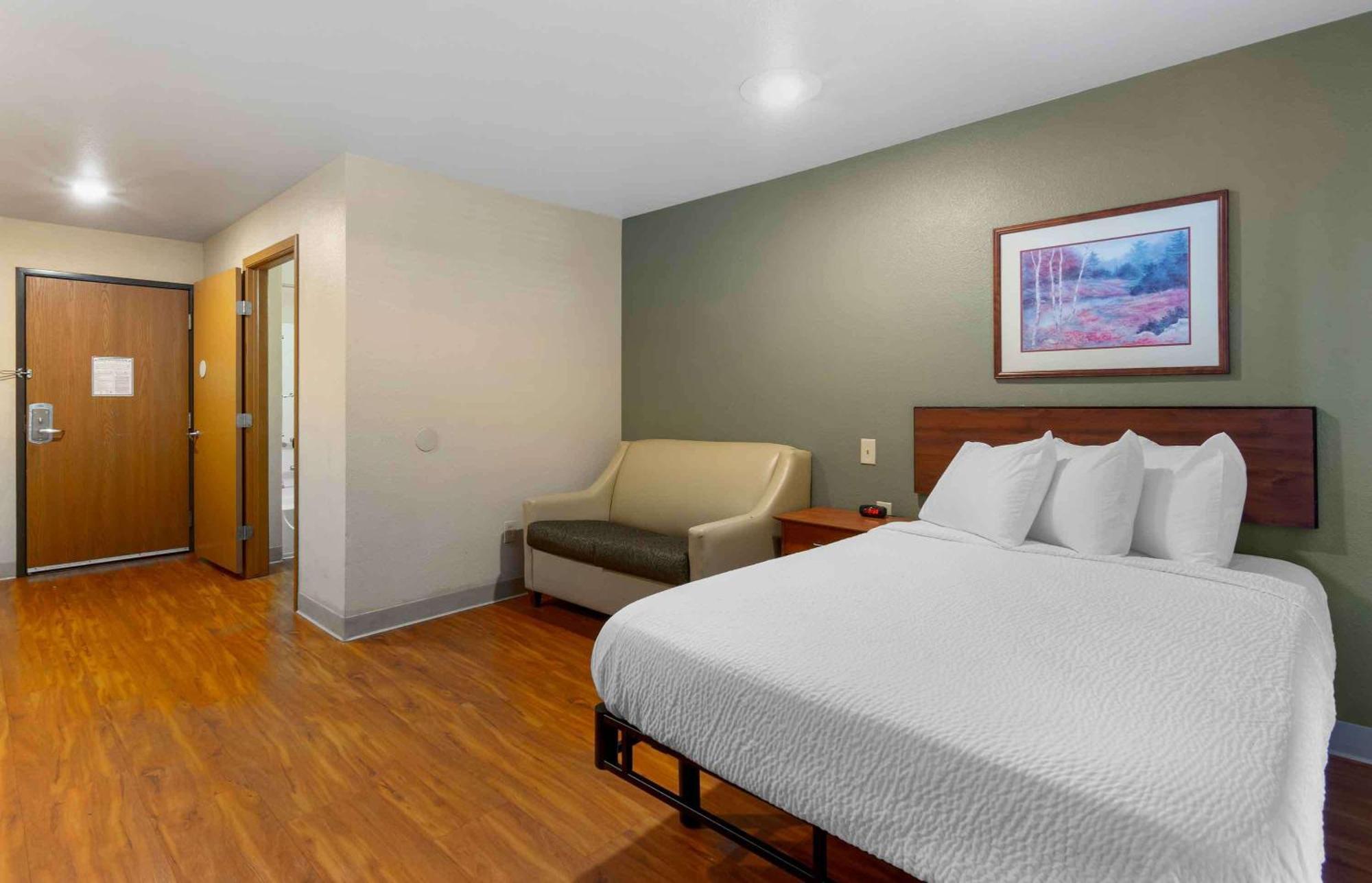 Extended Stay America Select Suites - Kansas City - South - I-49 Exterior foto