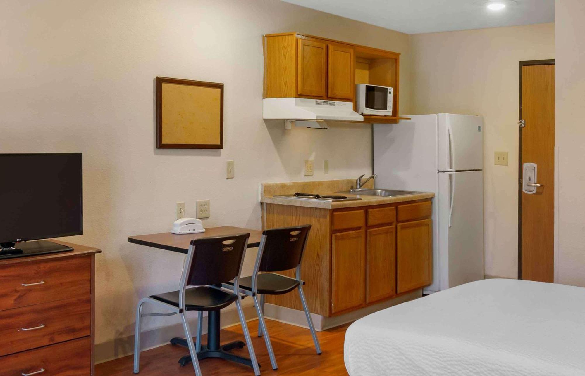 Extended Stay America Select Suites - Kansas City - South - I-49 Exterior foto