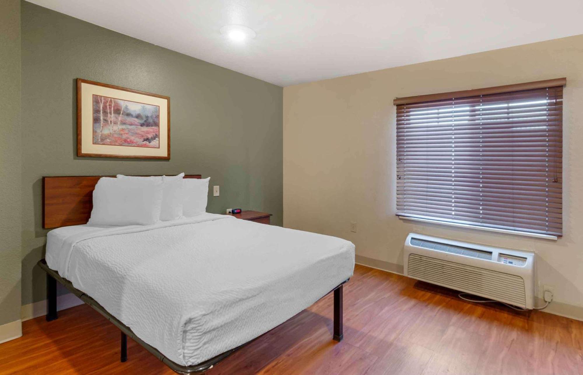 Extended Stay America Select Suites - Kansas City - South - I-49 Exterior foto